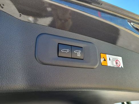 Used 2025 Lexus NX 250 FWD w/ Towing Package (2000 Lbs) image 10