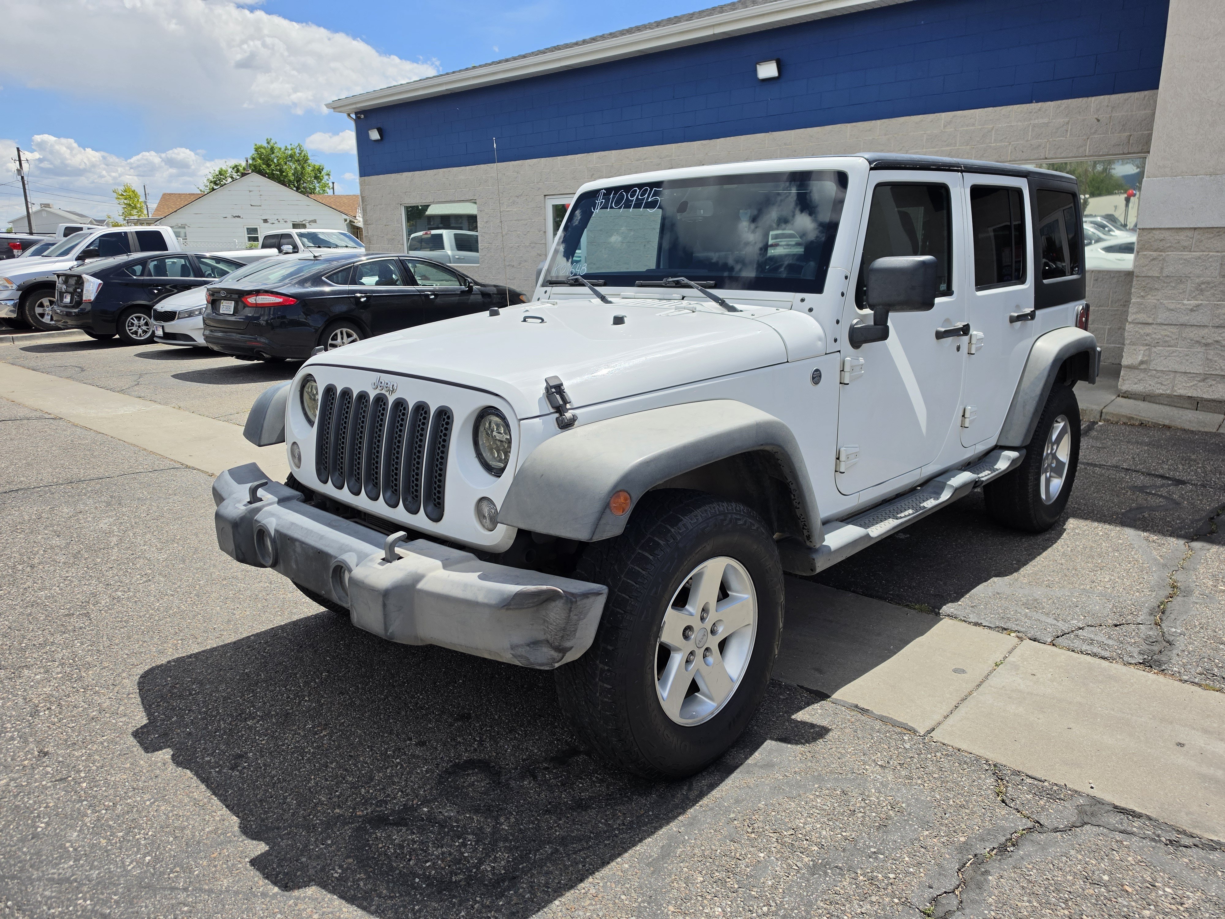 Used 2014 Jeep Wrangler Unlimited Sport AWD/4WD image 2