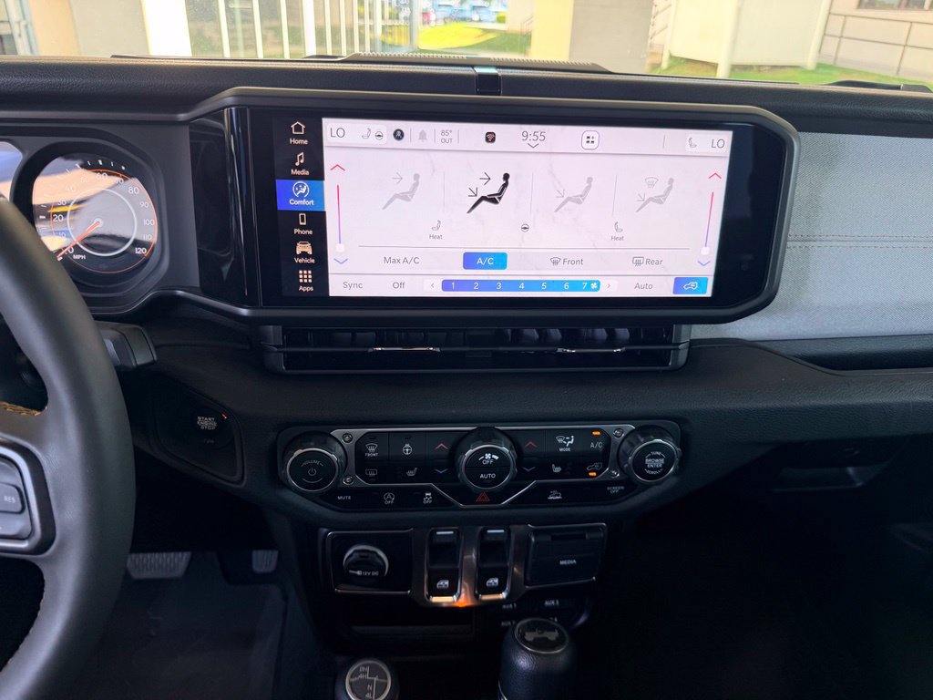 Used 2024 Jeep Wrangler Sport AWD/4WD image 24