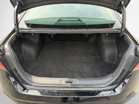 Used 2025 Nissan Altima 2.5 SR FWD image 24