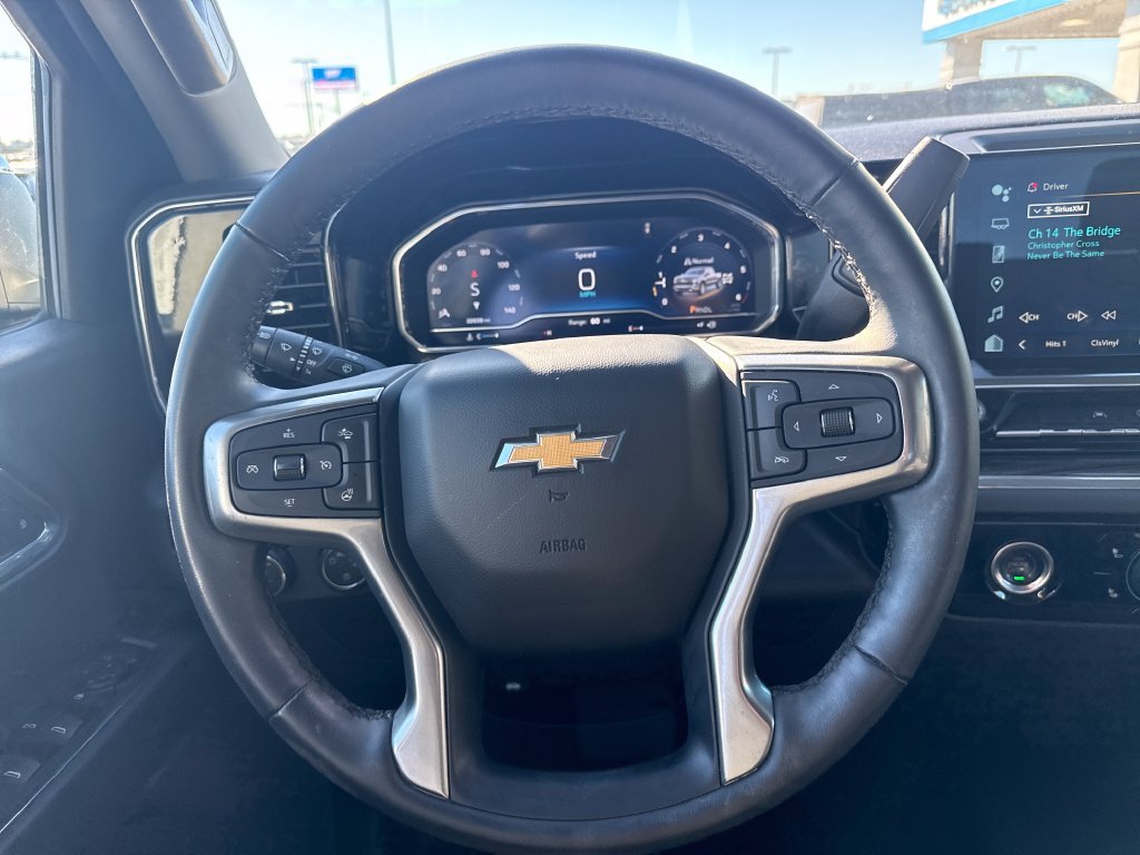 Used 2024 Chevrolet Silverado 1500 LT AWD/4WD image 18