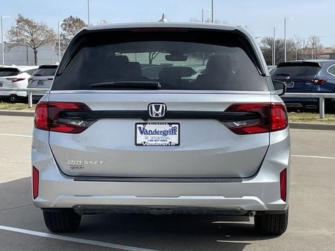 New 2026 Honda Odyssey EX-L image 5