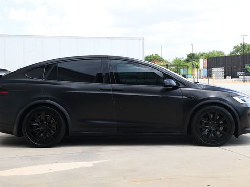 Used 2022 Tesla Model X AWD/4WD image 17