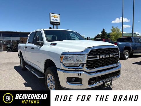 Used 2024 RAM 2500 Big Horn AWD/4WD image 1
