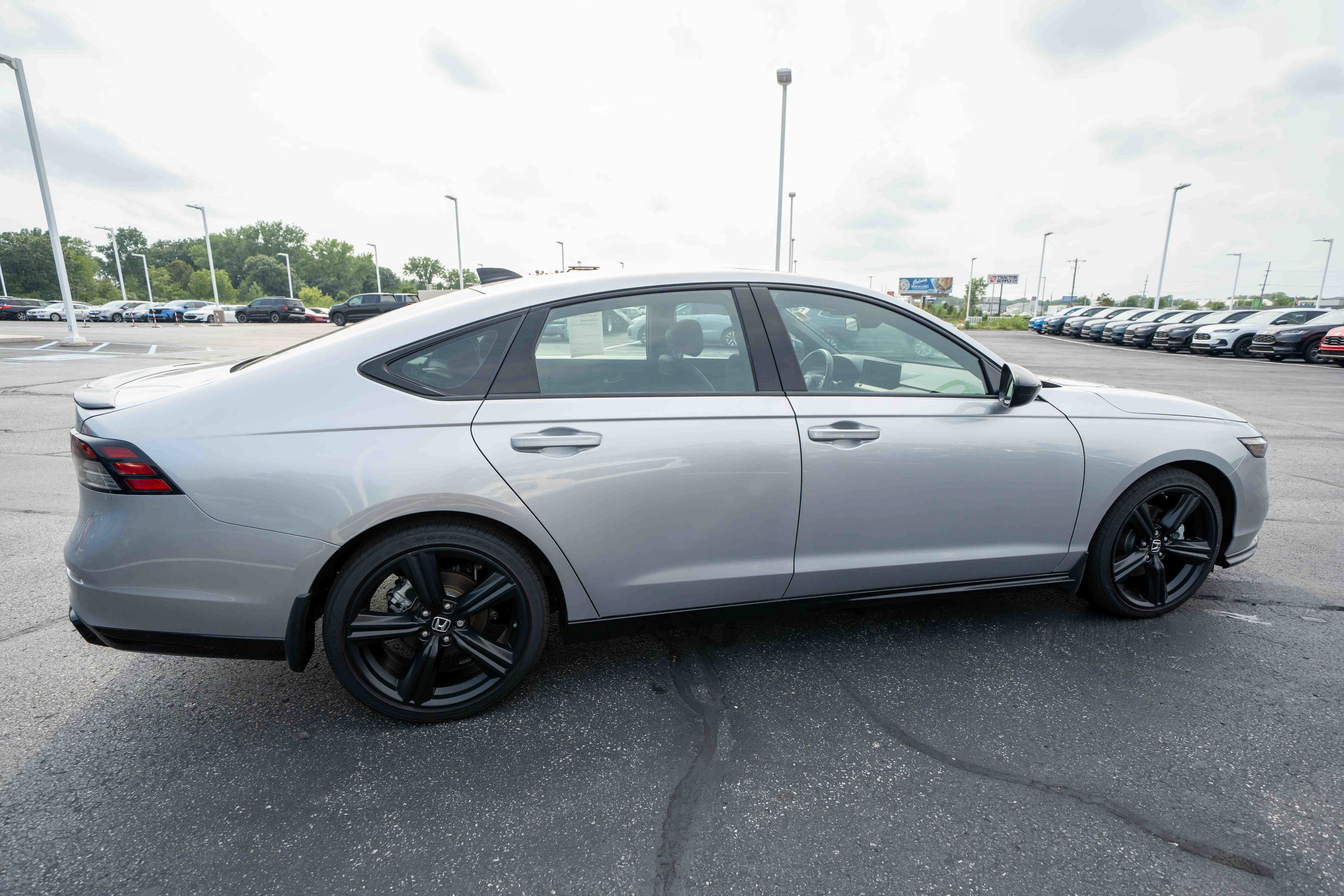 Certified 2025 Honda Accord Sport image 6