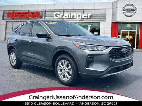 Used 2023 Ford Escape Active AWD/4WD image 1
