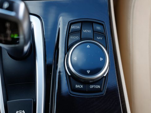 Used 2015 BMW 528i Sedan image 39