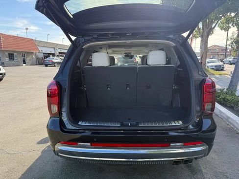 Used 2023 Hyundai Palisade Calligraphy FWD image 10