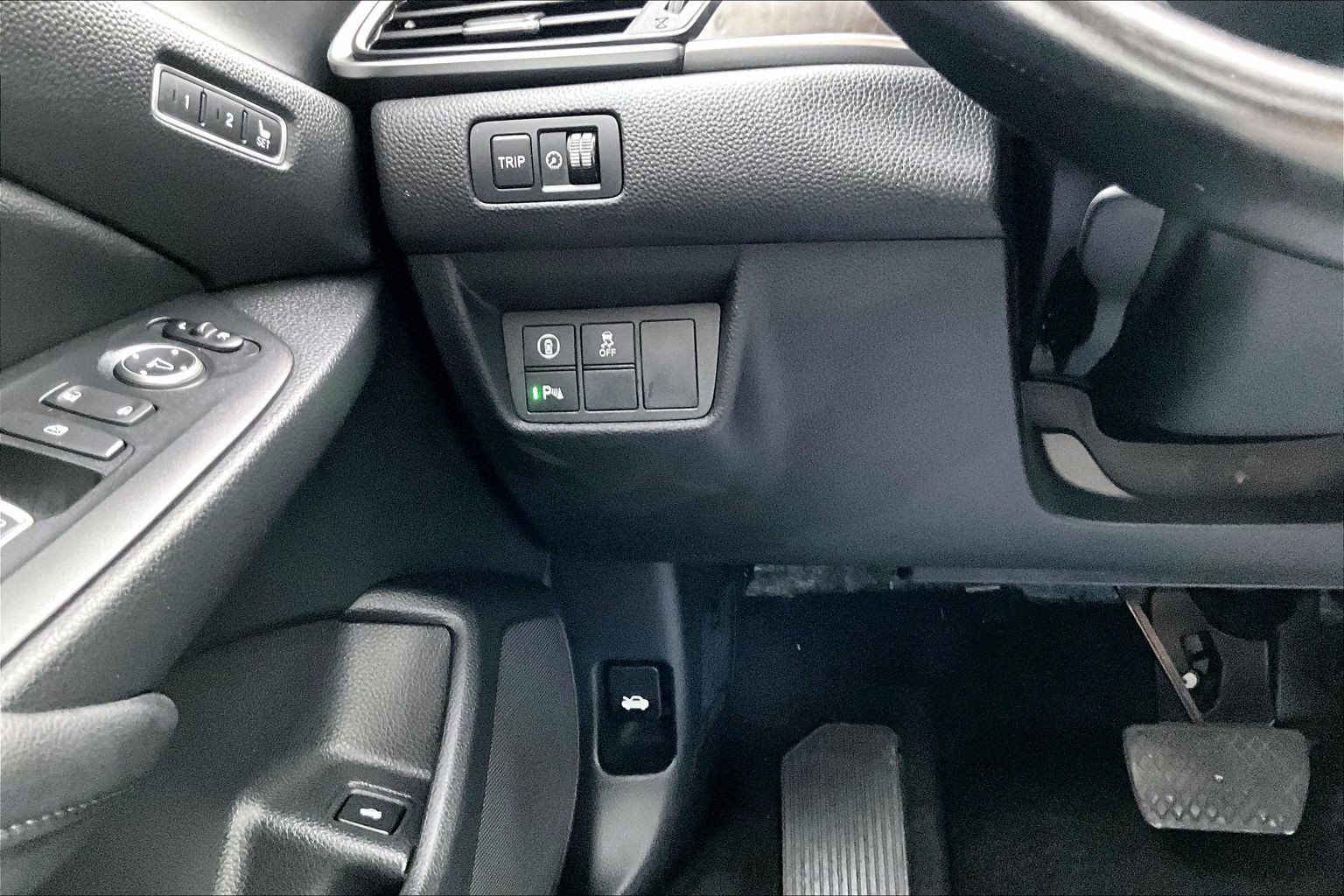 Used 2021 Honda Accord EX-L image 38