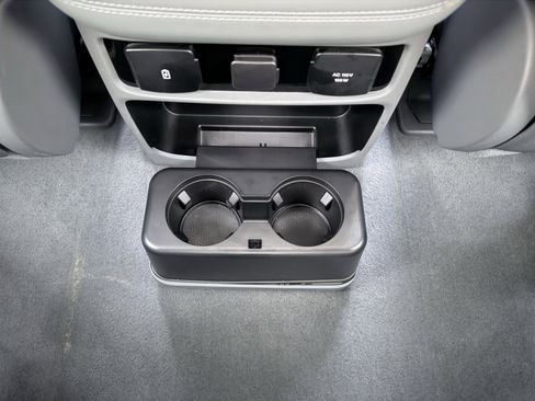 Used 2018 Lincoln Navigator Reserve w/ Technology Package image 65