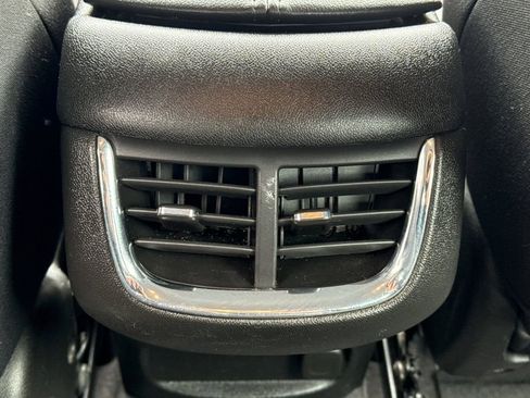 Used 2023 Chevrolet Malibu LT FWD image 20