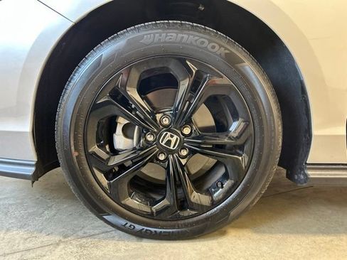 Certified 2025 Honda Accord SE image 11