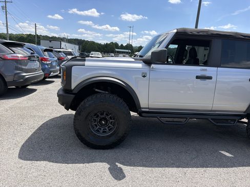 Used 2022 Ford Bronco Big Bend AWD/4WD image 9