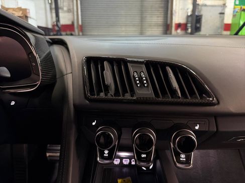Used 2020 Audi R8 V10 performance AWD/4WD image 25