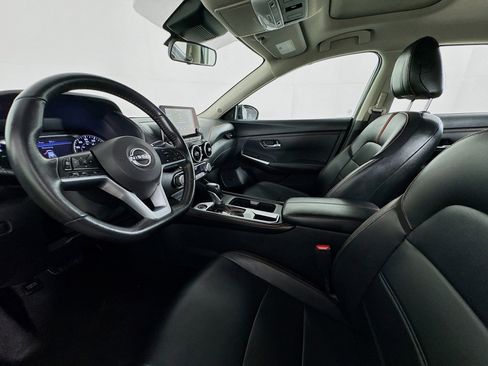 Used 2024 Nissan Sentra SR w/ SR Premium Package FWD image 21