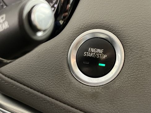 Used 2022 Cadillac XT5 Premium Luxury image 35