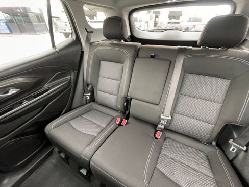 Used 2024 GMC Terrain SLE image 39