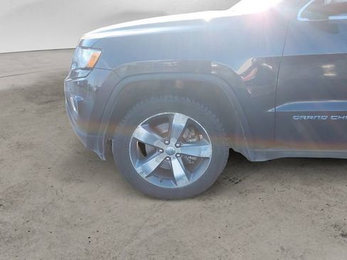 Used 2014 Jeep Grand Cherokee Limited w/ Luxury Group II AWD/4WD image 14