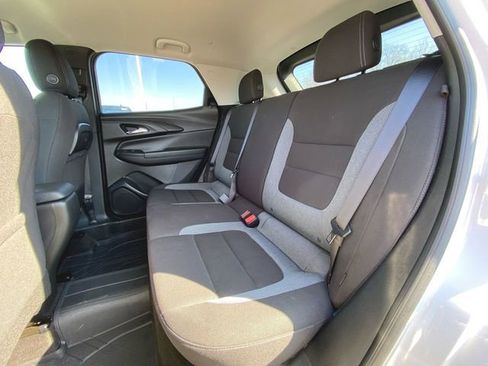 Used 2024 Chevrolet TrailBlazer LT w/ LT Cold Weather Package image 22