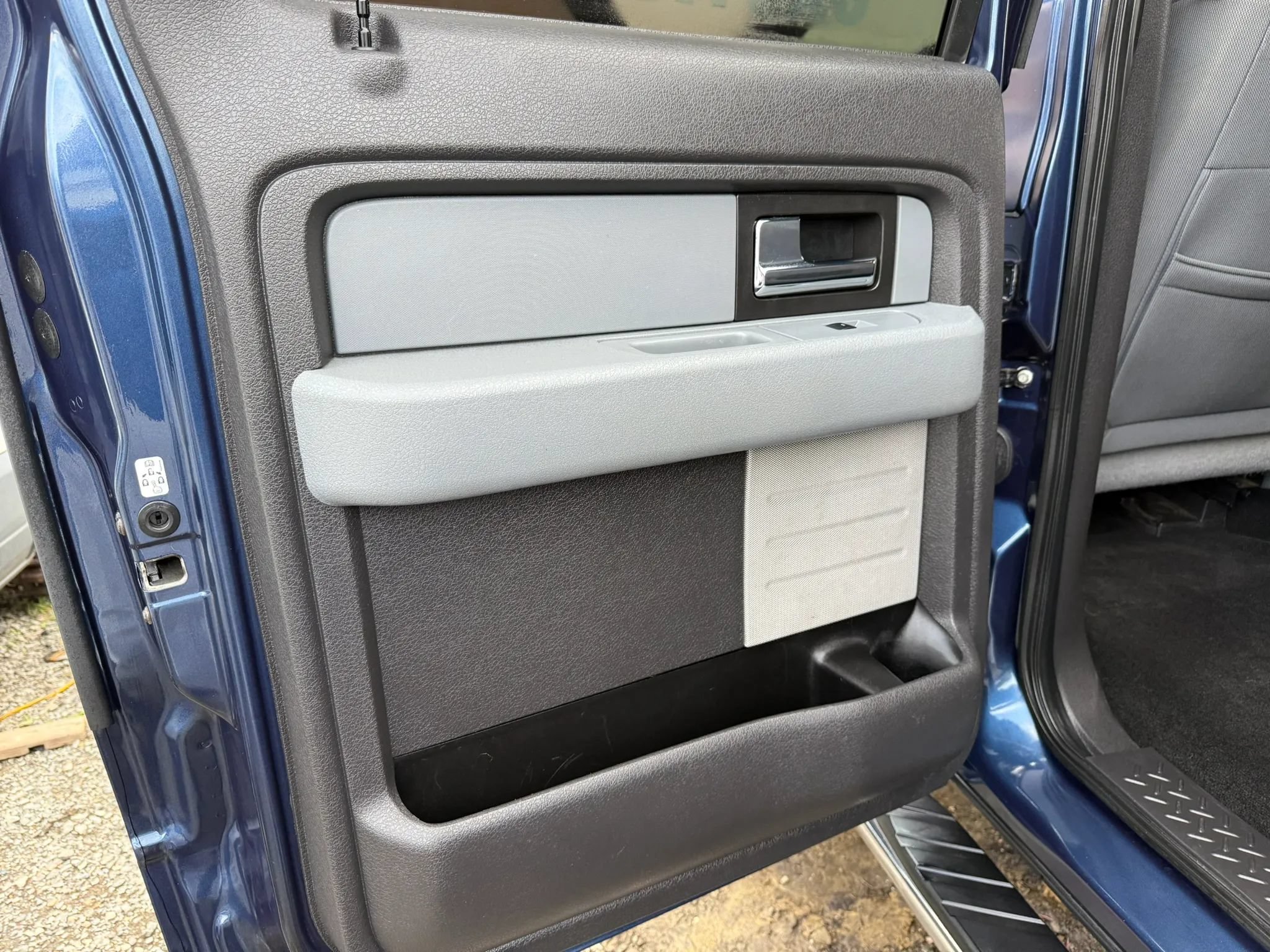 Used 2013 Ford F150 XLT w/ XLT Chrome Pkg AWD/4WD image 49