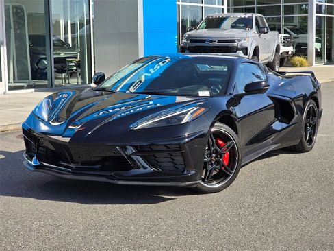 Used 2023 Chevrolet Corvette Stingray Premium Conv w/ Z51 Performance Package image 2