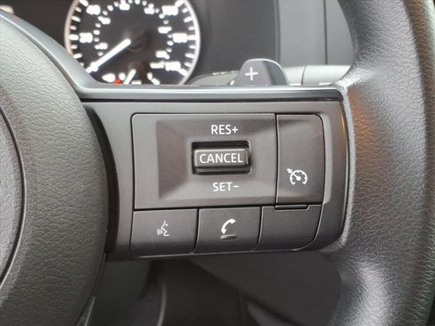 Certified 2024 Nissan Pathfinder S image 22