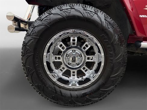 Used 2013 Jeep Wrangler Sahara w/ Dual Top Group image 10