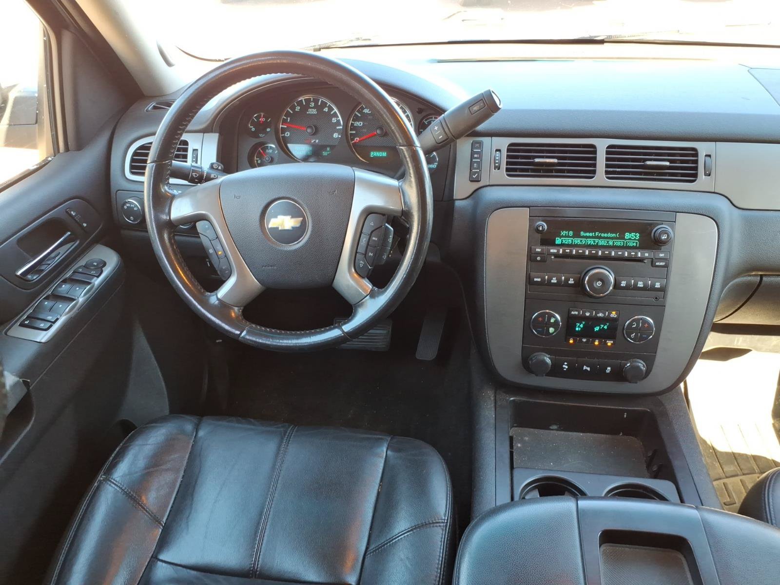 Used 2013 Chevrolet Avalanche LT w/ Suspension Package, Off-Road AWD/4WD image 14