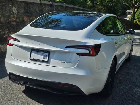 Used 2024 Tesla Model 3 Long Range AWD/4WD image 11