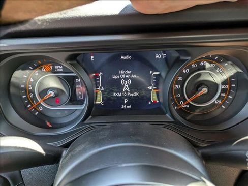 New 2024 Jeep Wrangler Unlimited Rubicon w/ Convenience Group image 10