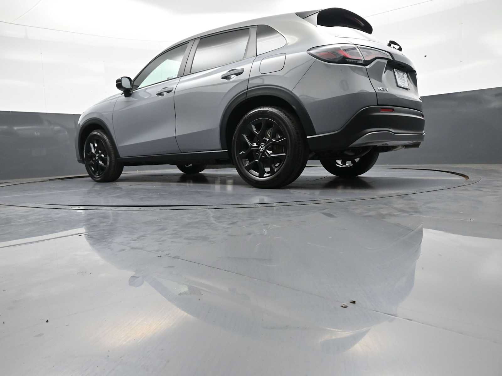 Certified 2024 Honda HR-V Sport image 29