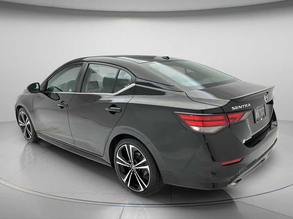 Used 2020 Nissan Sentra SR w/ Electronics Package FWD image 4