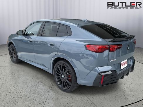 Used 2026 BMW X2 xDrive28i AWD/4WD image 4