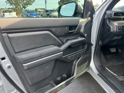 Used 2024 Toyota Tacoma SR5 RWD image 5