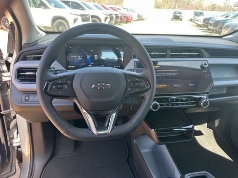 New 2027 Chevrolet Bolt LT w/ Comfort Package FWD image 14