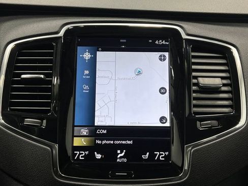 Used 2018 Volvo XC90 T8 Momentum w/ Convenience Package image 10