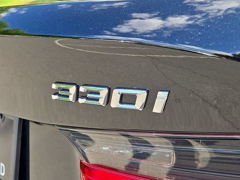 Used 2023 BMW 330i xDrive Sedan w/ Driving Assistance Package AWD/4WD image 31