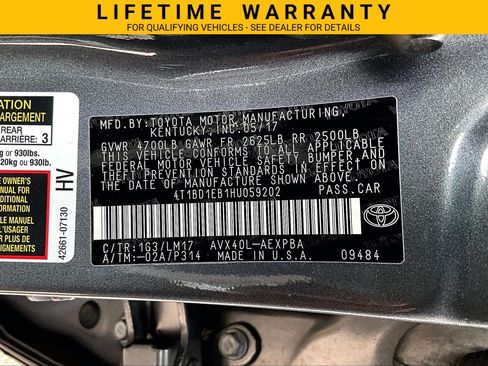 Used 2017 Toyota Avalon Limited w/ All Weather Liner Package FWD image 35