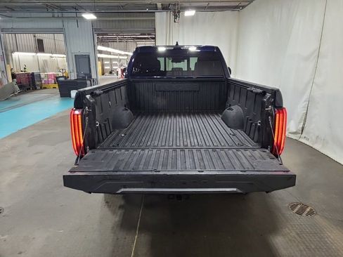 Used 2022 Toyota Tundra SR5 w/ SR5 Premium Package image 6