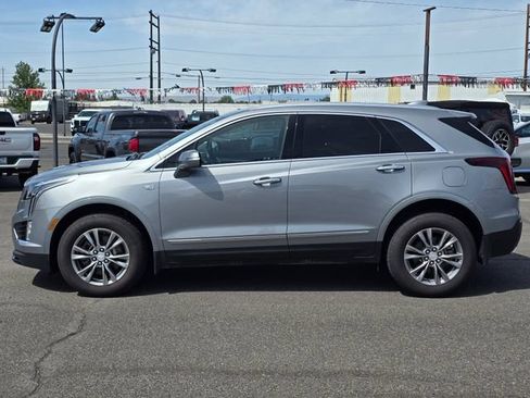 Used 2025 Cadillac XT5 Luxury AWD/4WD image 2