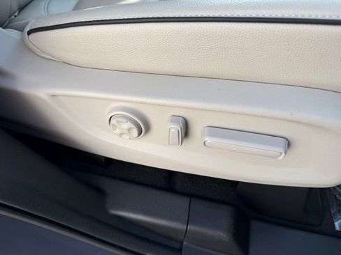 Used 2026 Honda Odyssey Touring image 41