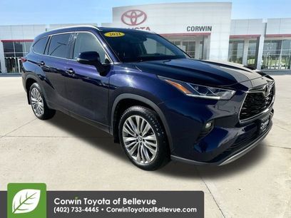 Used 2022 Toyota Highlander Platinum