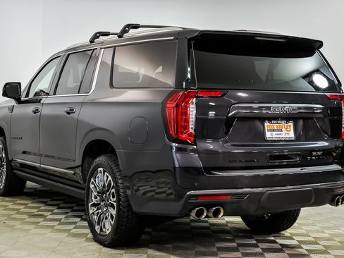 Used 2023 GMC Yukon XL Denali Ultimate image 5