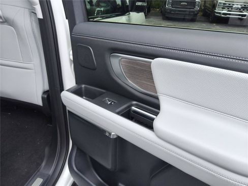 New 2026 Ford Expedition Max Platinum w/ Platinum Ultimate Package AWD/4WD image 23
