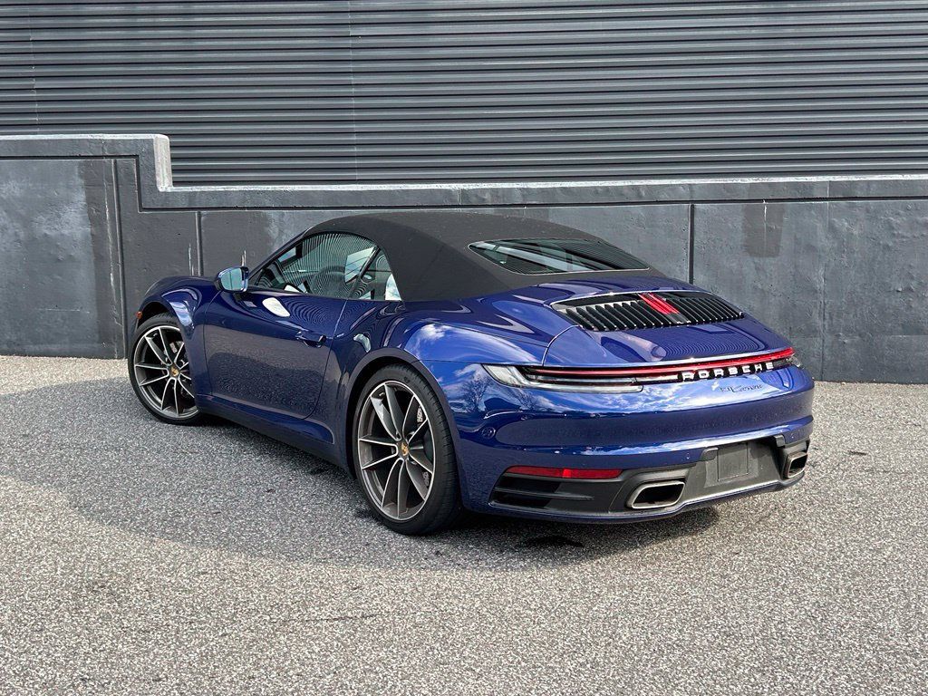 Certified 2024 Porsche 911 Carrera RWD image 3