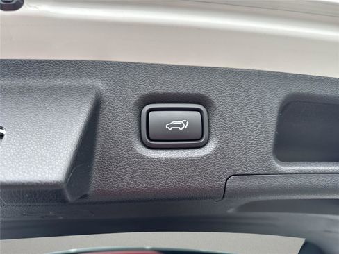 Used 2023 Hyundai Santa Fe SEL Premium AWD/4WD image 35