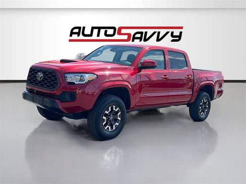 Used 2022 Toyota Tacoma SR image 3