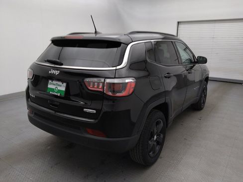 Used 2018 Jeep Compass Latitude w/ Popular Equipment Group image 9