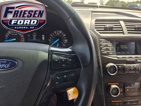 Used 2018 Ford Explorer 4WD image 14