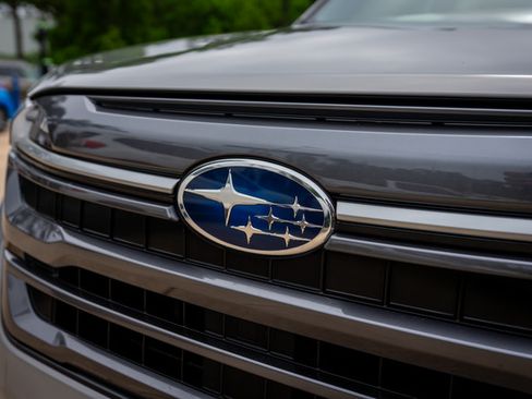 Certified 2025 Subaru Forester Limited AWD/4WD image 13
